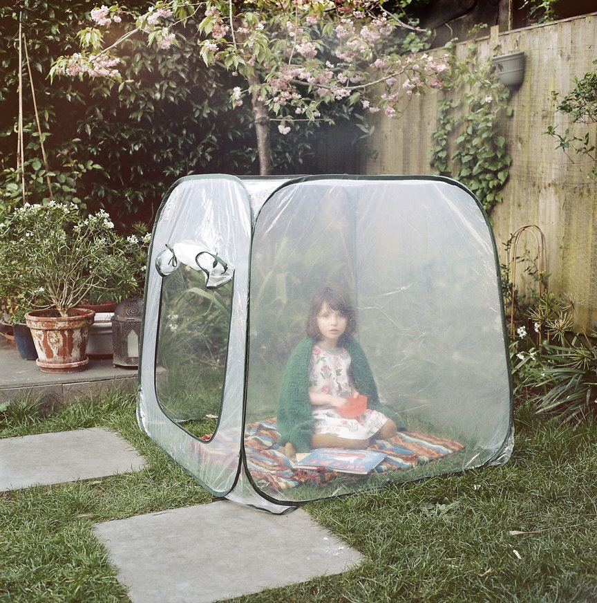 lydia-goldblatt-fugue-photography-itsnicethat-06.jpg