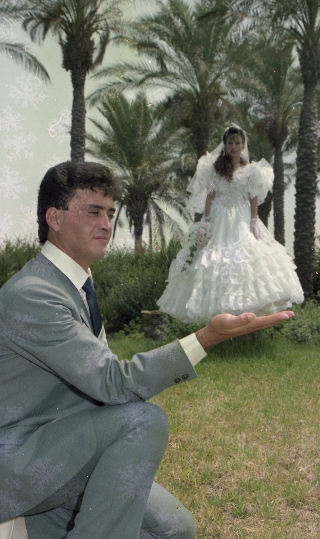 mahmoud-manaa-al-ameen-archive-itsnicethat1.jpg