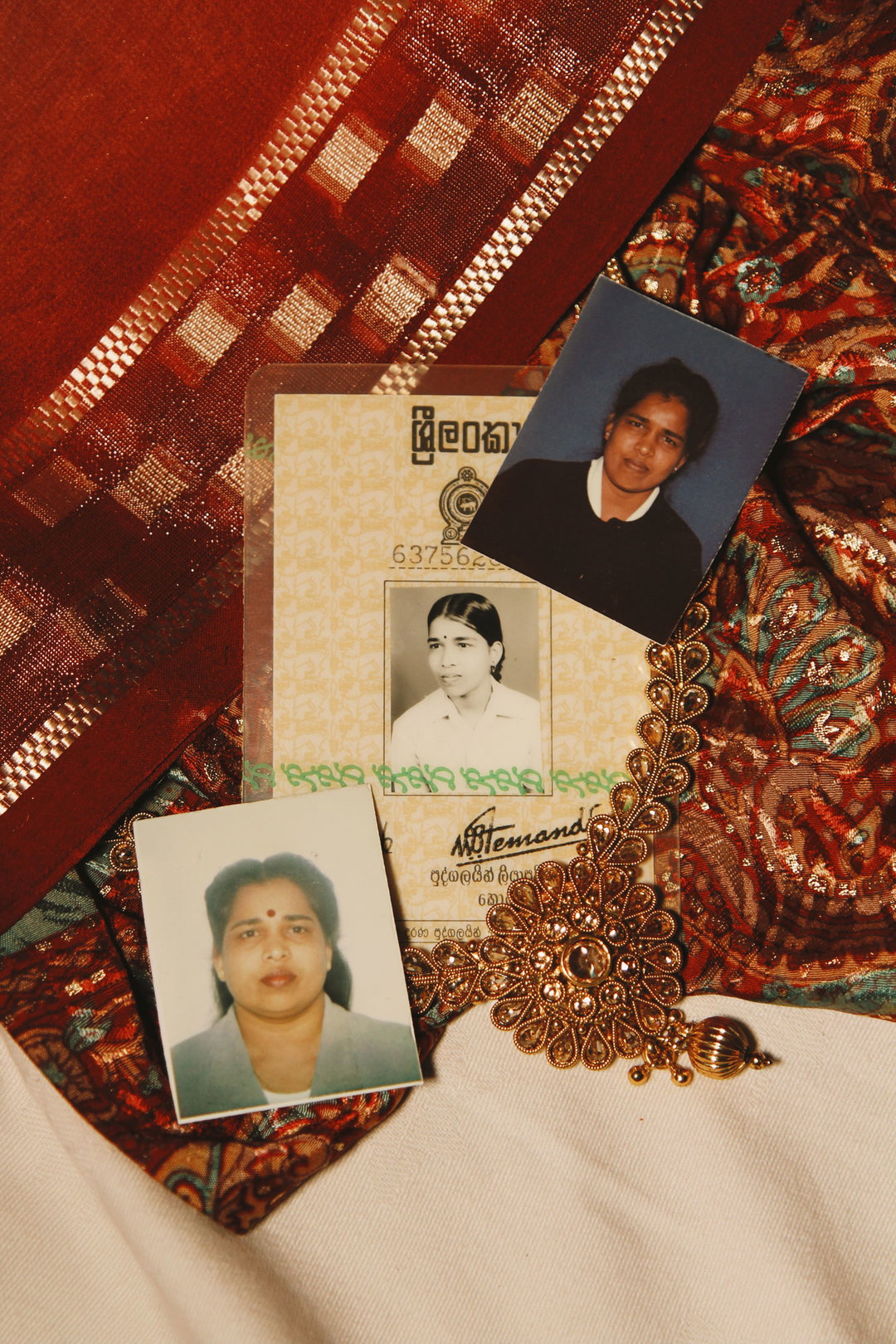 mathushaa-sagthidas-happy-tamil-womens-day-photography-itsnicethat-03.jpg
