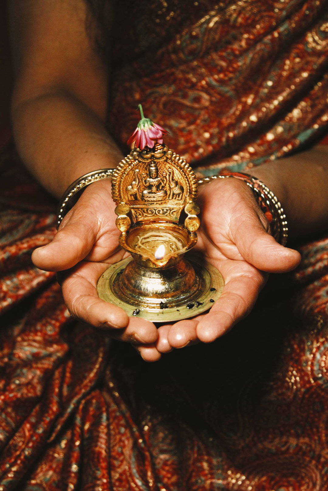 mathushaa-sagthidas-happy-tamil-womens-day-photography-itsnicethat-06.jpg