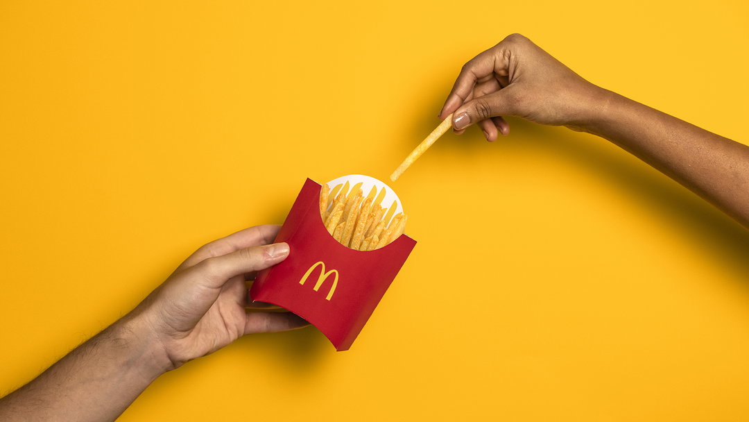 mcdonalds-news-graphic-design-itsnicethat-3.jpg
