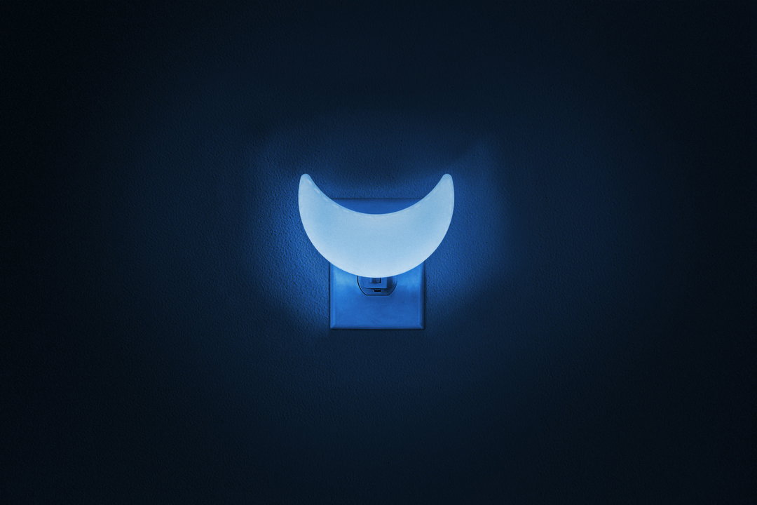 mucho-overmoon-graphic-design-itsnicethat-03.jpg