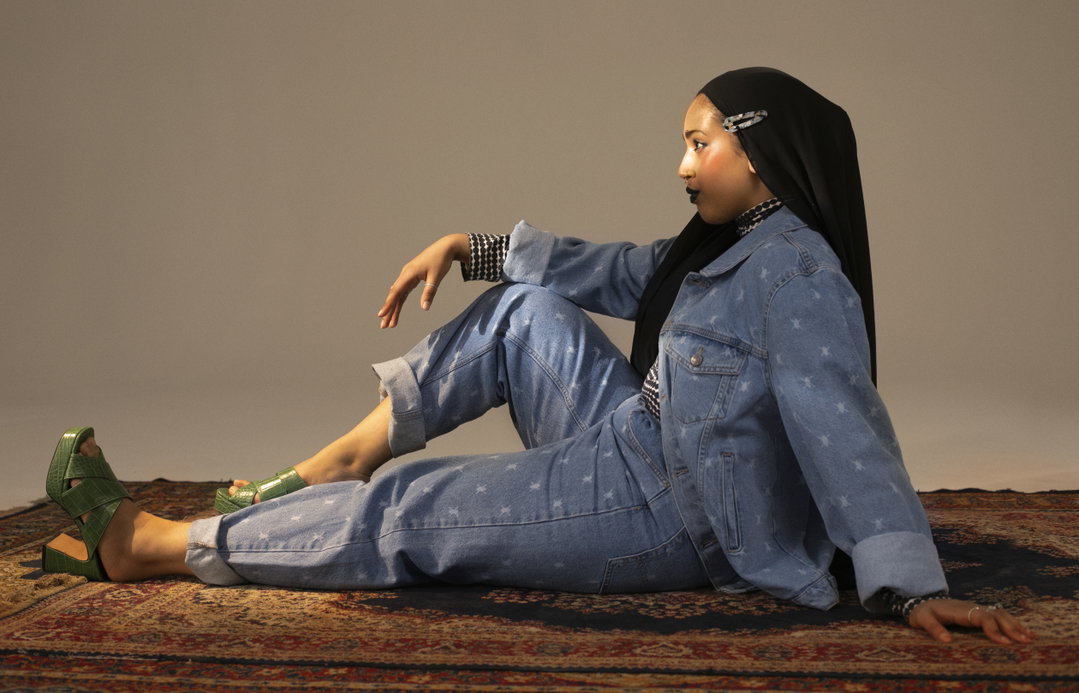 muslim-sisterhood-work-photography-itsnicethat-07.jpg