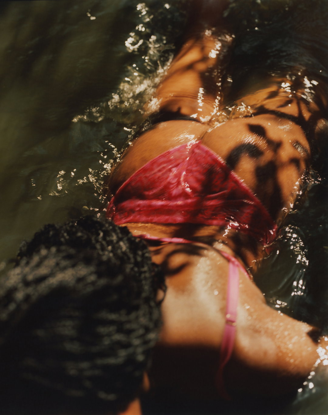 nicole-ngai-ezekiel-santos-tender-photography-itsnicethat-13.jpg