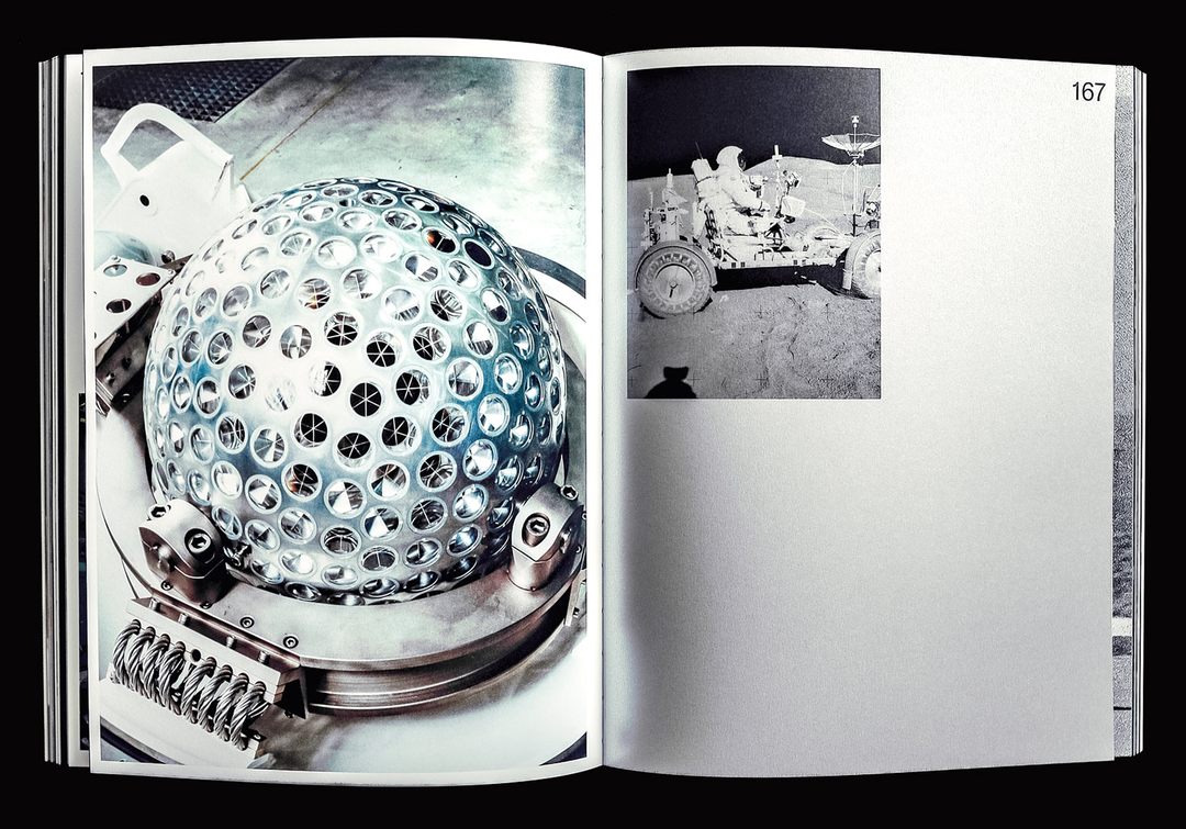 parallel-press-astro-black-graphic-design-itsnicethat-13.png