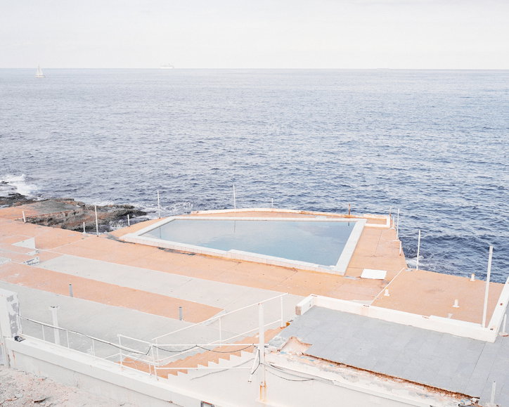 pawel-jaskiewicz-the-simplified-topography-of-malta-photography-itsnicethat-3.jpg