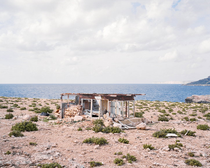 pawel-jaskiewicz-the-simplified-topography-of-malta-photography-itsnicethat-9.jpg