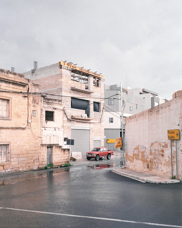 pawel-jaskiewicz-the-simplified-topography-of-malta-photography-itsnicethat-7.jpg