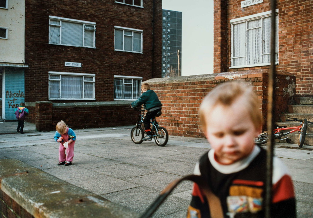 peter-bialobrzeski-give-my-regards-to-elizabeth-photography-itsnicethat-11.jpg