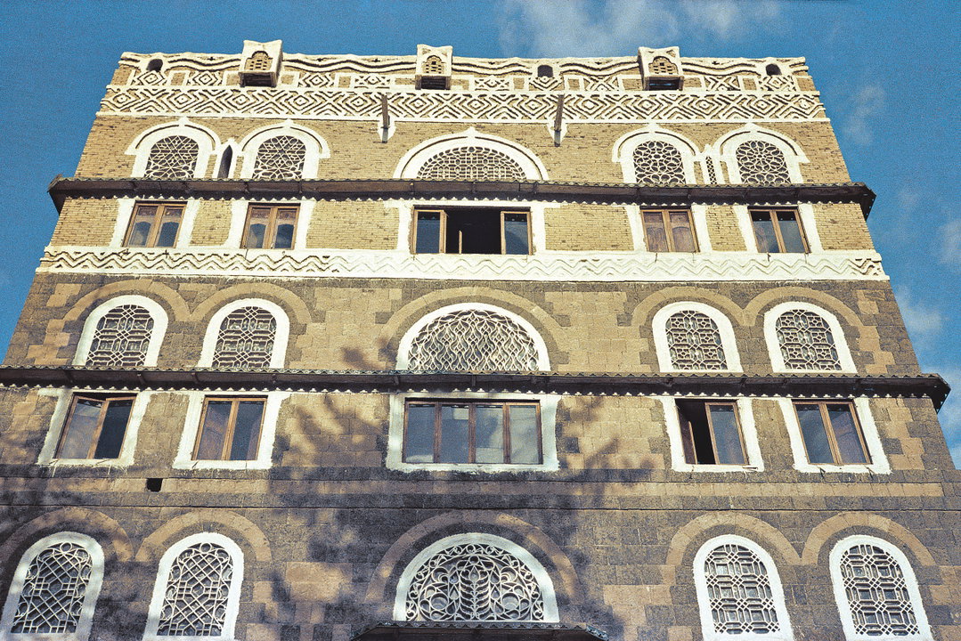 peter-schlesinger-eight-days-in-yemen-photography-itsnicethat-01.jpg
