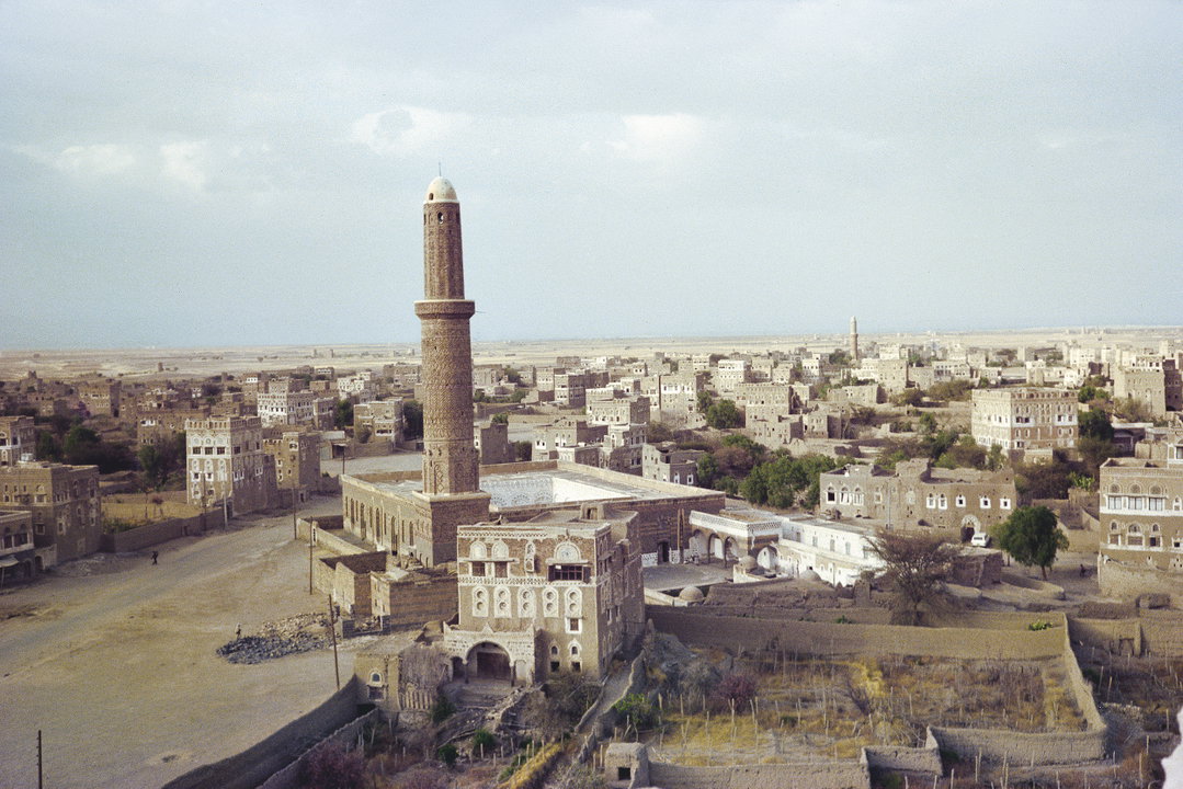 peter-schlesinger-eight-days-in-yemen-photography-itsnicethat-03.jpg