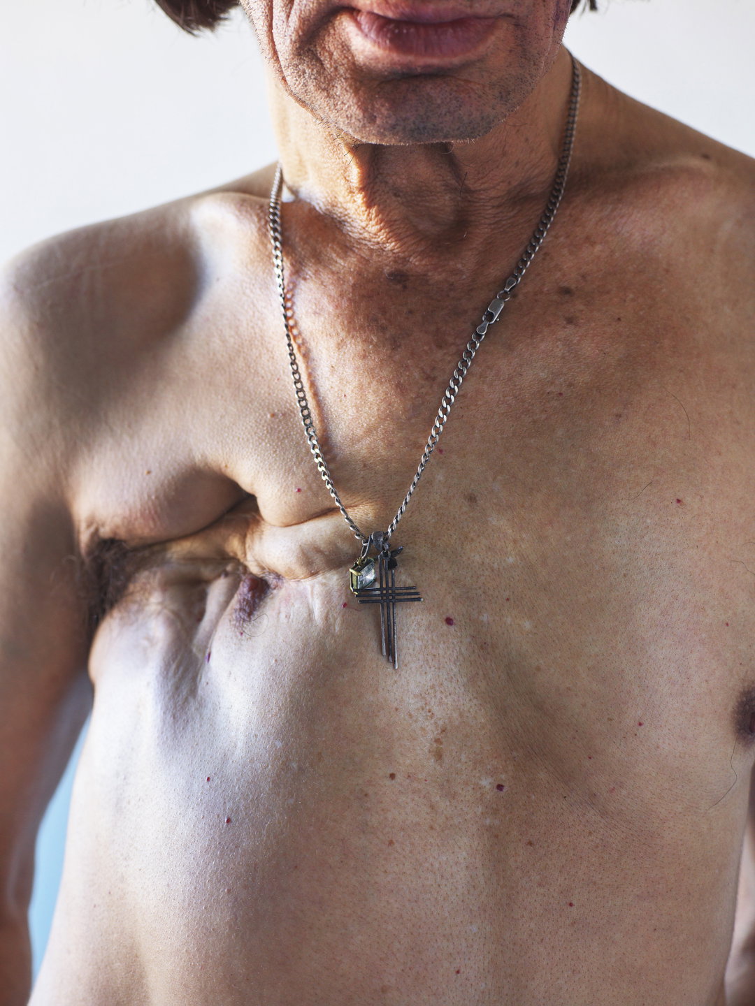 pieter-hugo-la-cucaracha-photography-itsnicethat-08.jpg