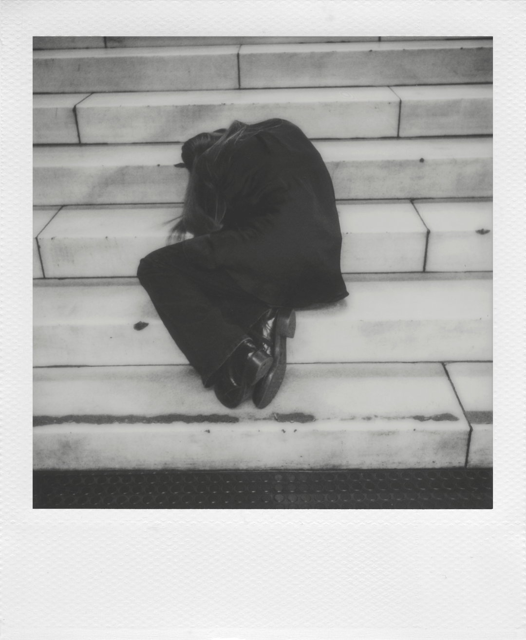 polaroid-magnum-black-and-white-photography-itsnicethat-23.jpg