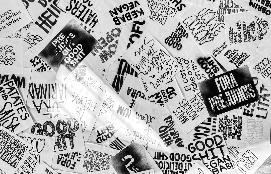 practica-good-shit-vegan-kebabs-graphic-design-itsnicethat-10.jpg