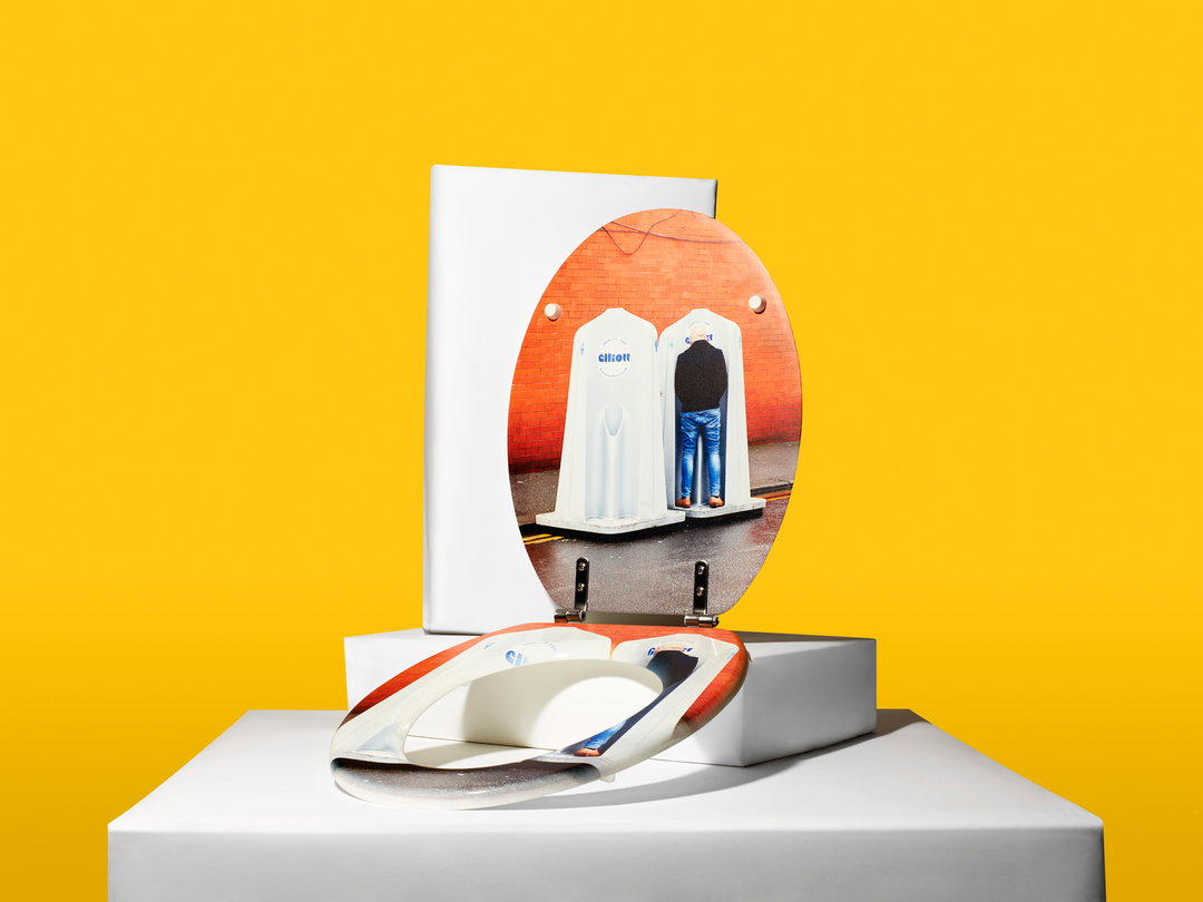 rankin-wateraid-best-seat-in-the-house-art-itsnicethat-04.jpg