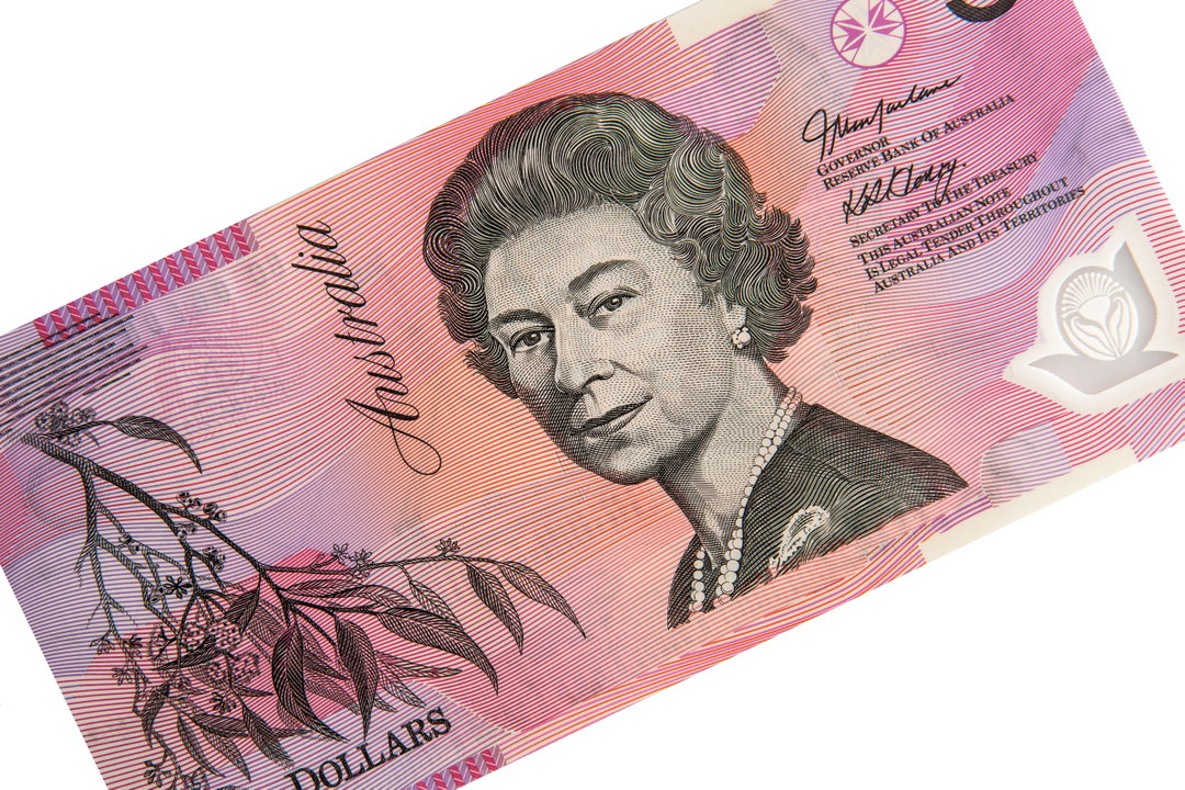 reserve-bank-of-australia-new-five-dollar-note-creative-industry-itsnicethat-01.jpg