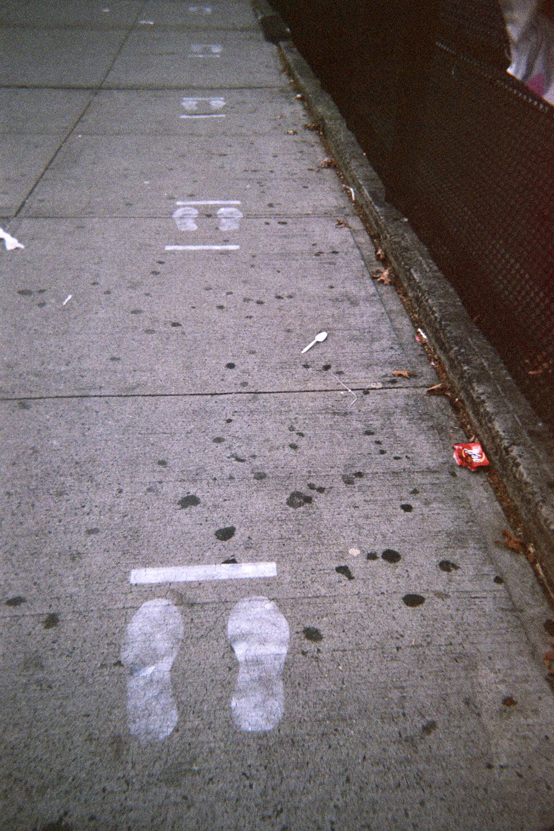 savannah-walker-six-feet-apart-please-graphic-design-itsnicethat-03.jpg