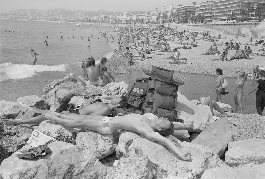 sergio-purtell-loves-labour-photography-itsnicethat-07.jpg