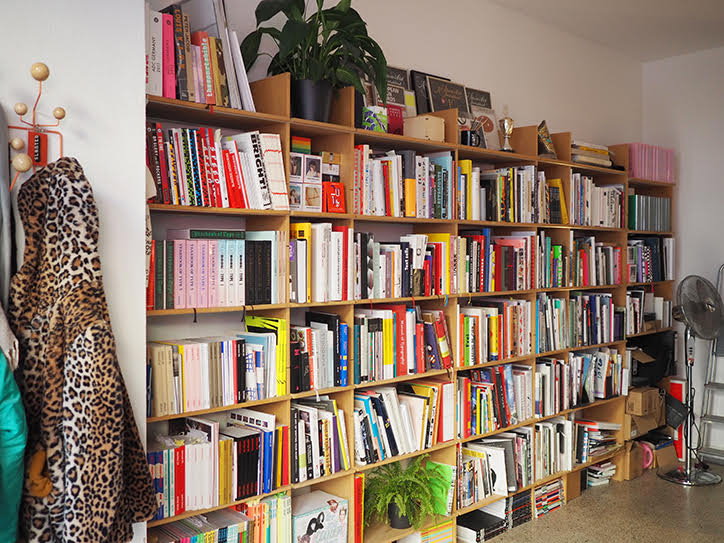 slanted-bookshelf-work-itsnicethat-01.jpg