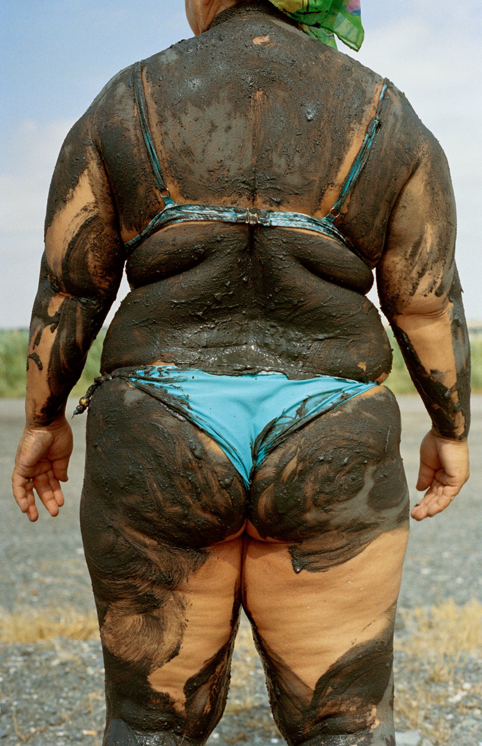 sophie-green-bulgaria-therapy-photography-itsnicethat-04.jpg