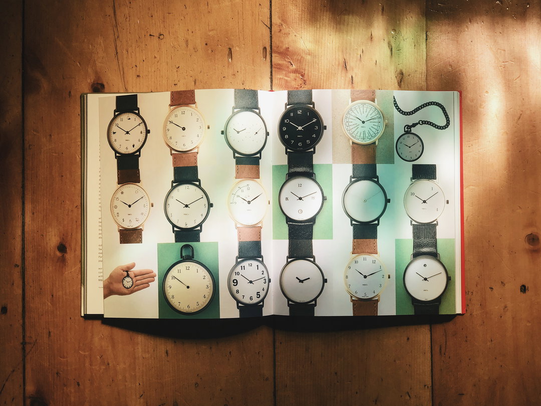 sue-murphy-bookshelf-work-itsnicethat-11.jpg