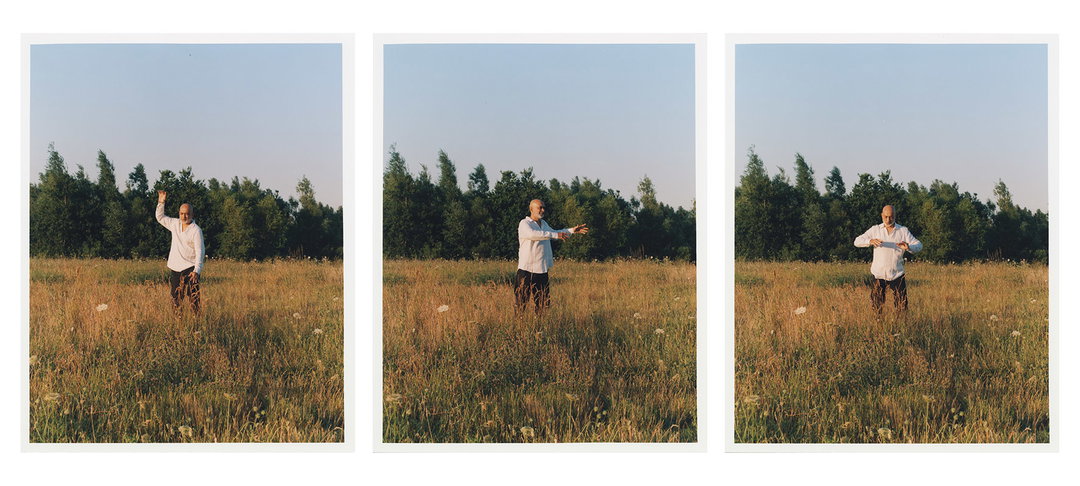 TamiAftab-TheDogIsInTheCar-Photography-itsnicethat.jpg