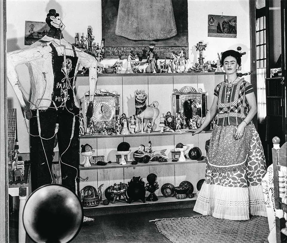 taschen-frida-kahlo-publication-itsnicethat-07.jpg