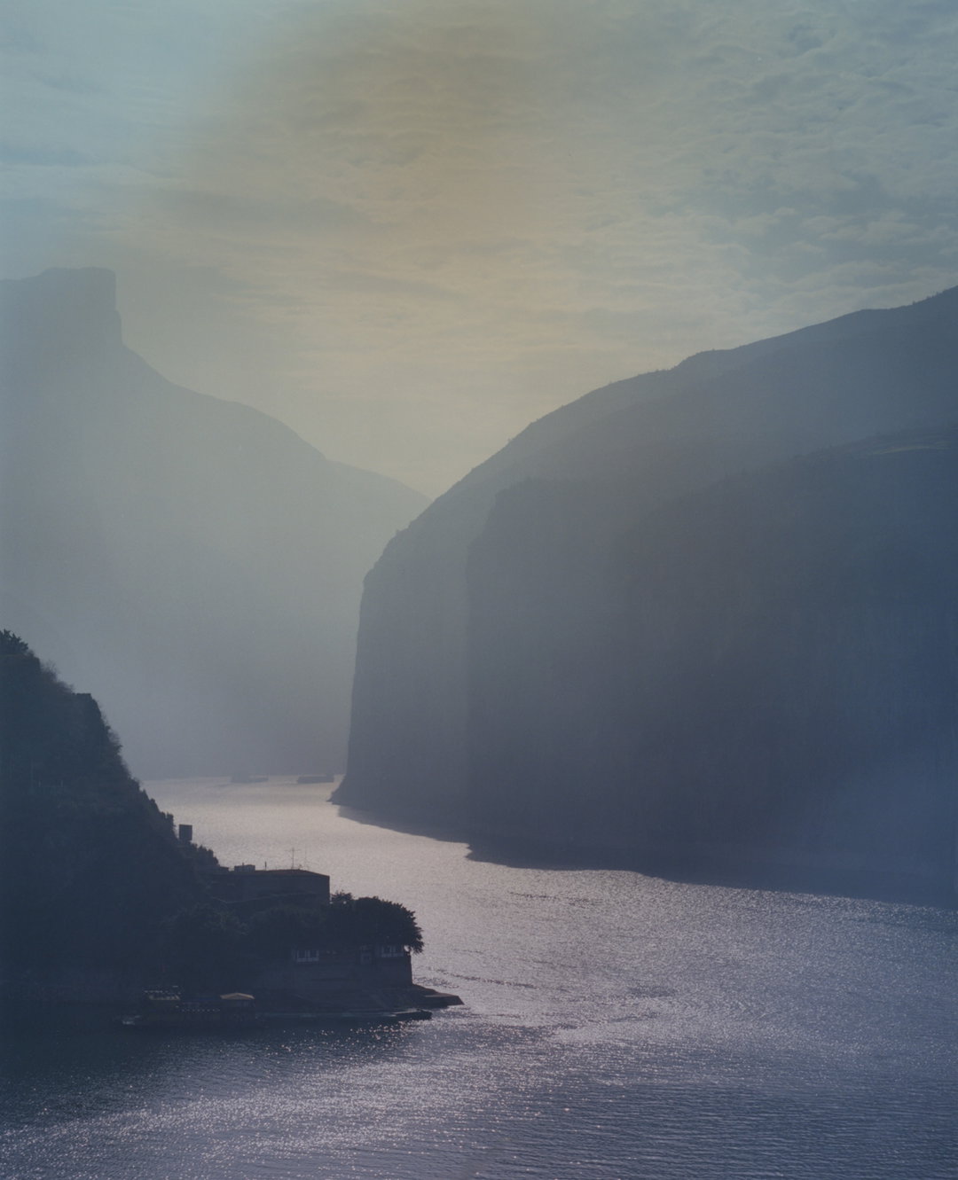 teresa-eng-china-dream-photography-itsnicethat-12.jpg