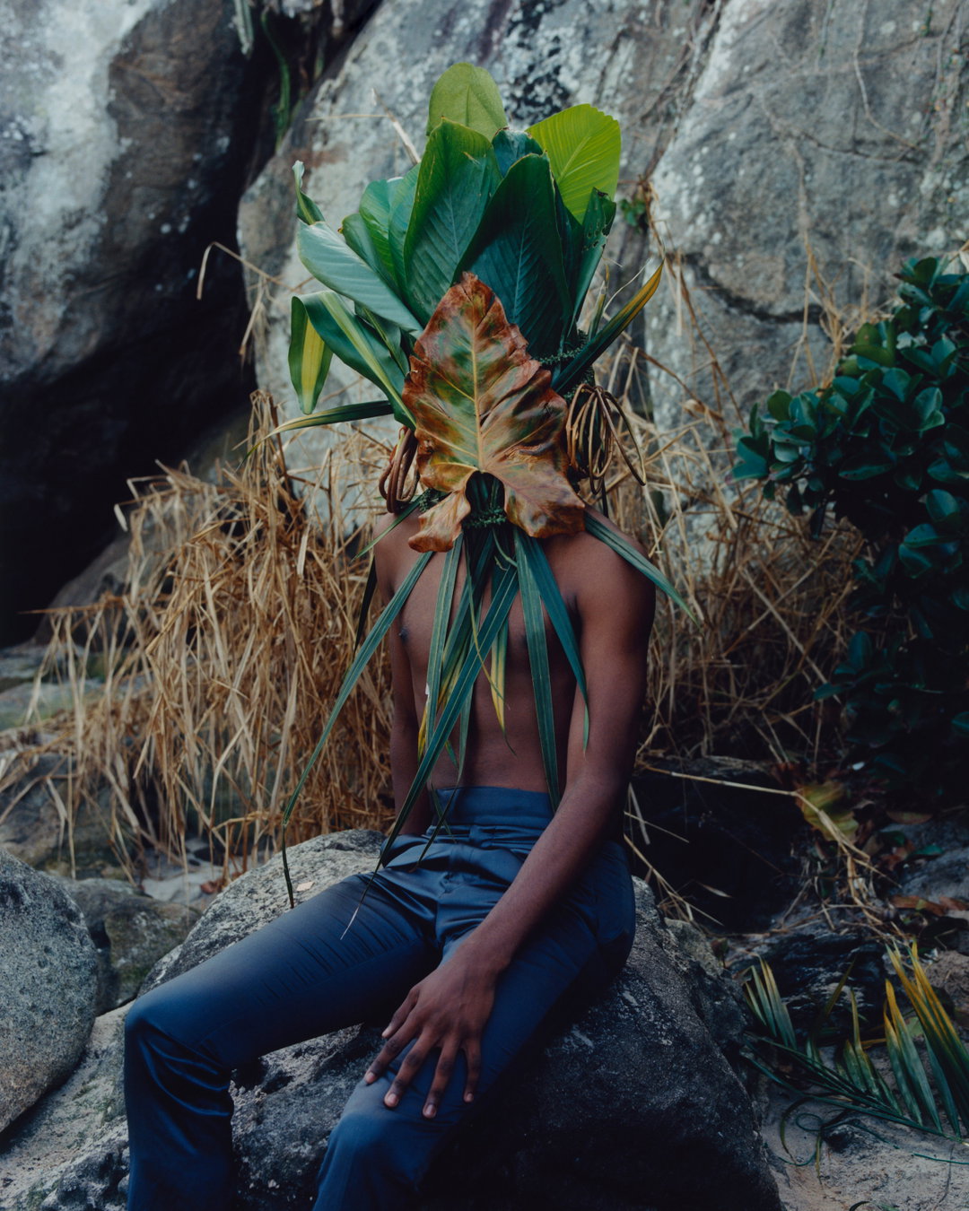 theo-de-gueltzl-photography-itsnicethat-09.jpg