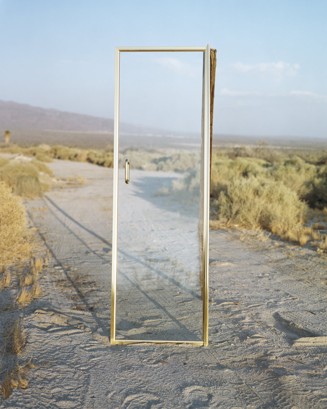 tracy-chandler-a-poor-sort-of-memory-pho-itsnicethat-09