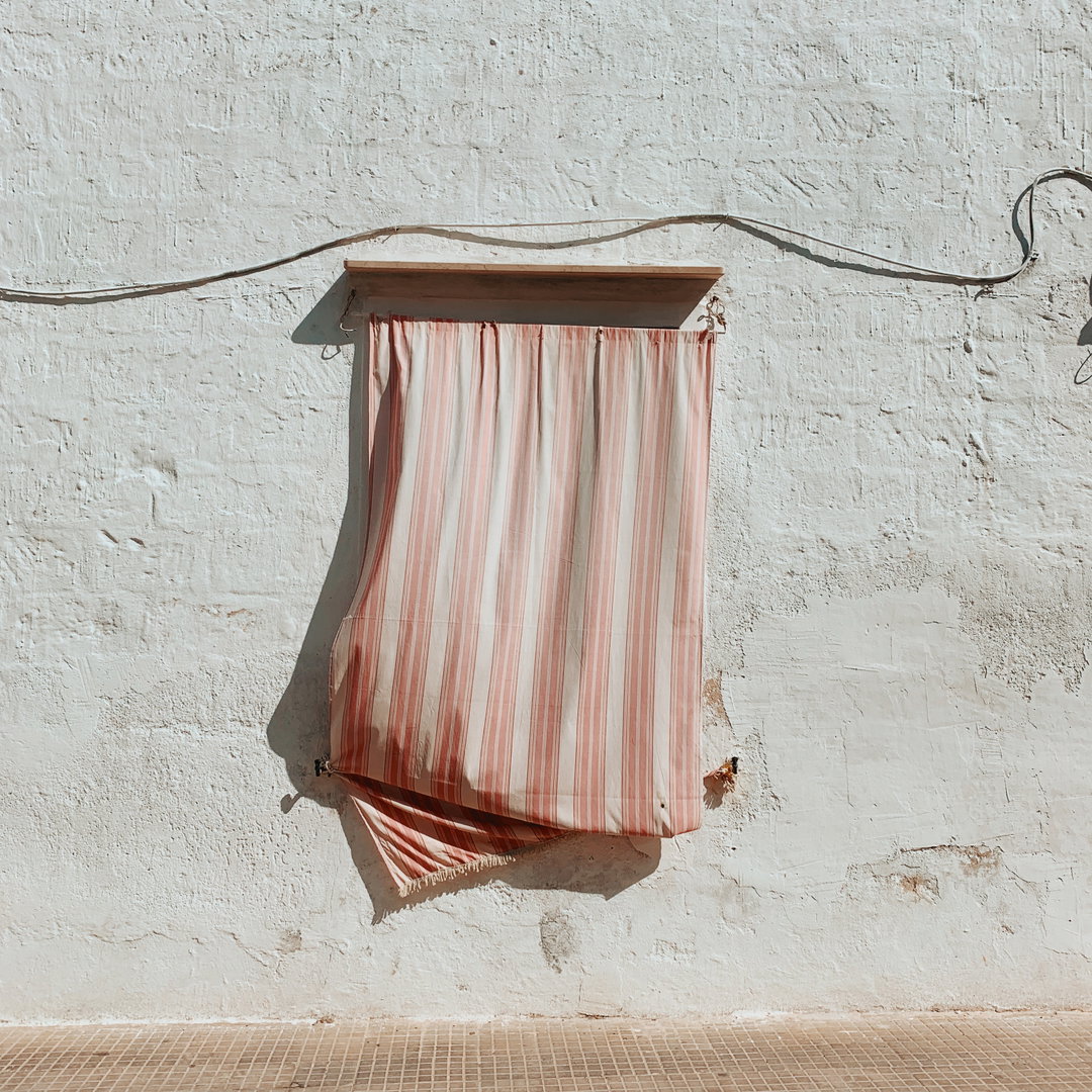 LeandroColantoni-UltimoPaesaggioSiciliano-Photography-itsnicethat-05.JPG
