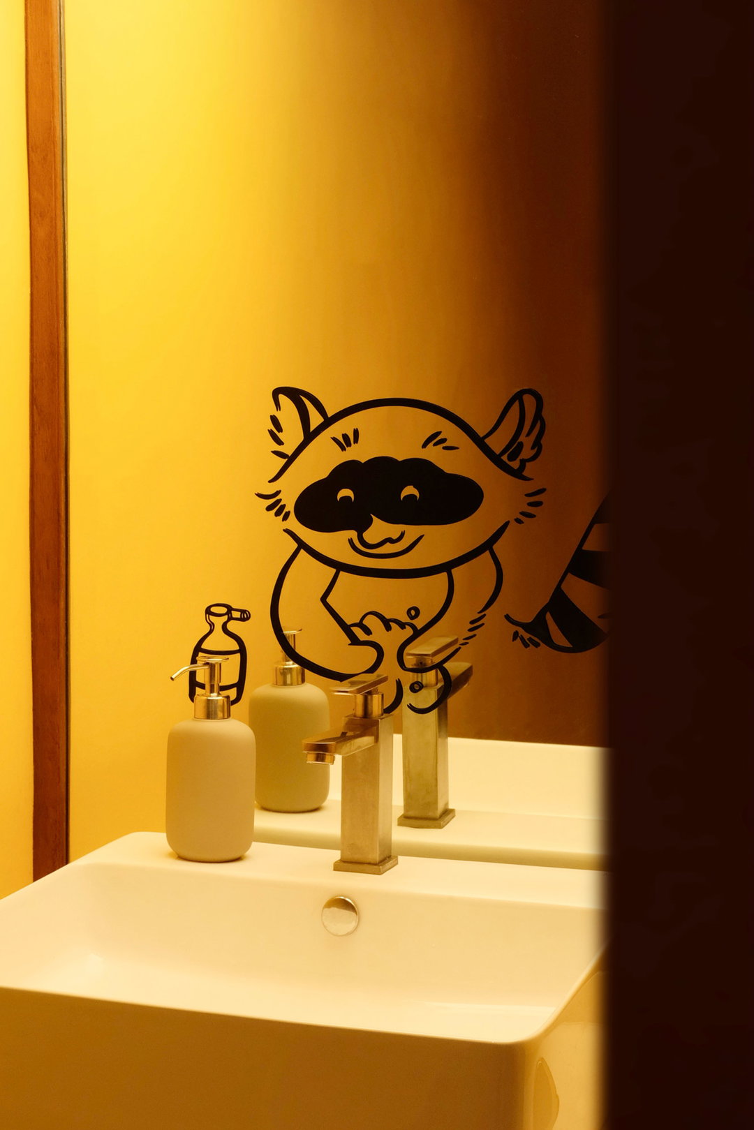 valenlim-studio-bandit-cafe-identity-graphic-design-itsnicethat-07.jpg