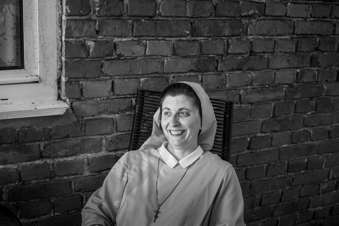 valeria-luongo-a-sisterhood-photography-itsnicethat-09.jpg