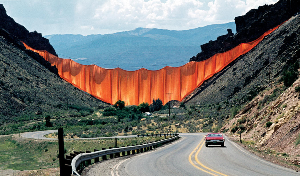 valley curtain christo 1972 wolfgang volz_art itsnicethat.jpg