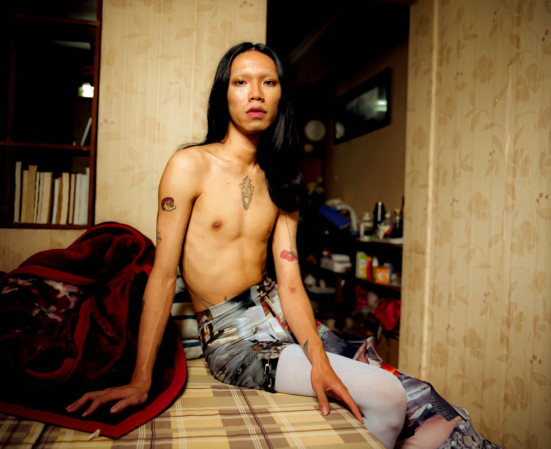 vannhinguyen-asyougrowolder-photography-itsnicethat-08.jpg