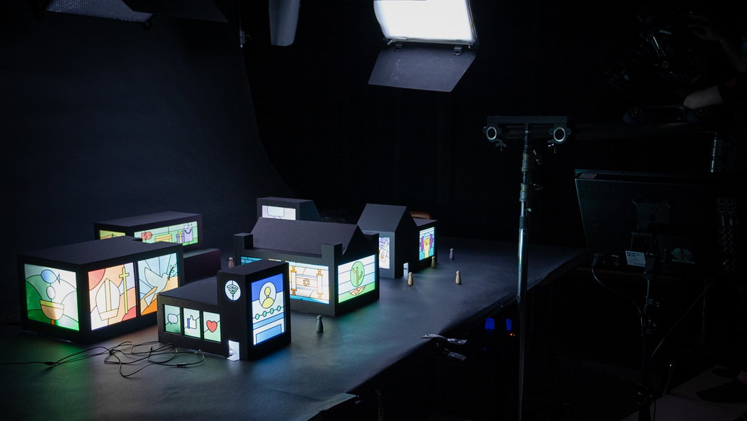 vice-news-tonight-new-spiritual-awakening-set-design-itsnicethat-01.jpg