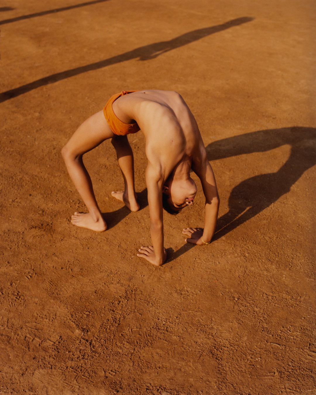 vivek-vadoliya-mallakhamb-itsnicethat-10.jpg