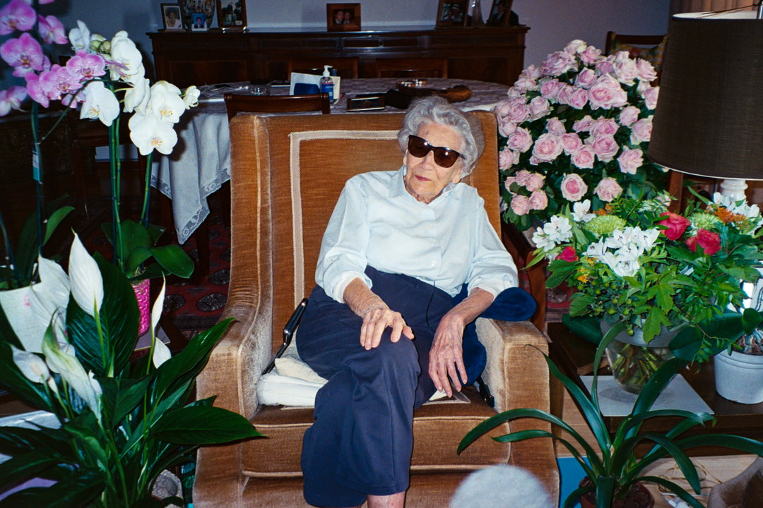 xavier-aaronson-buds-for-the-ages-photography-itsnicethat1.jpg