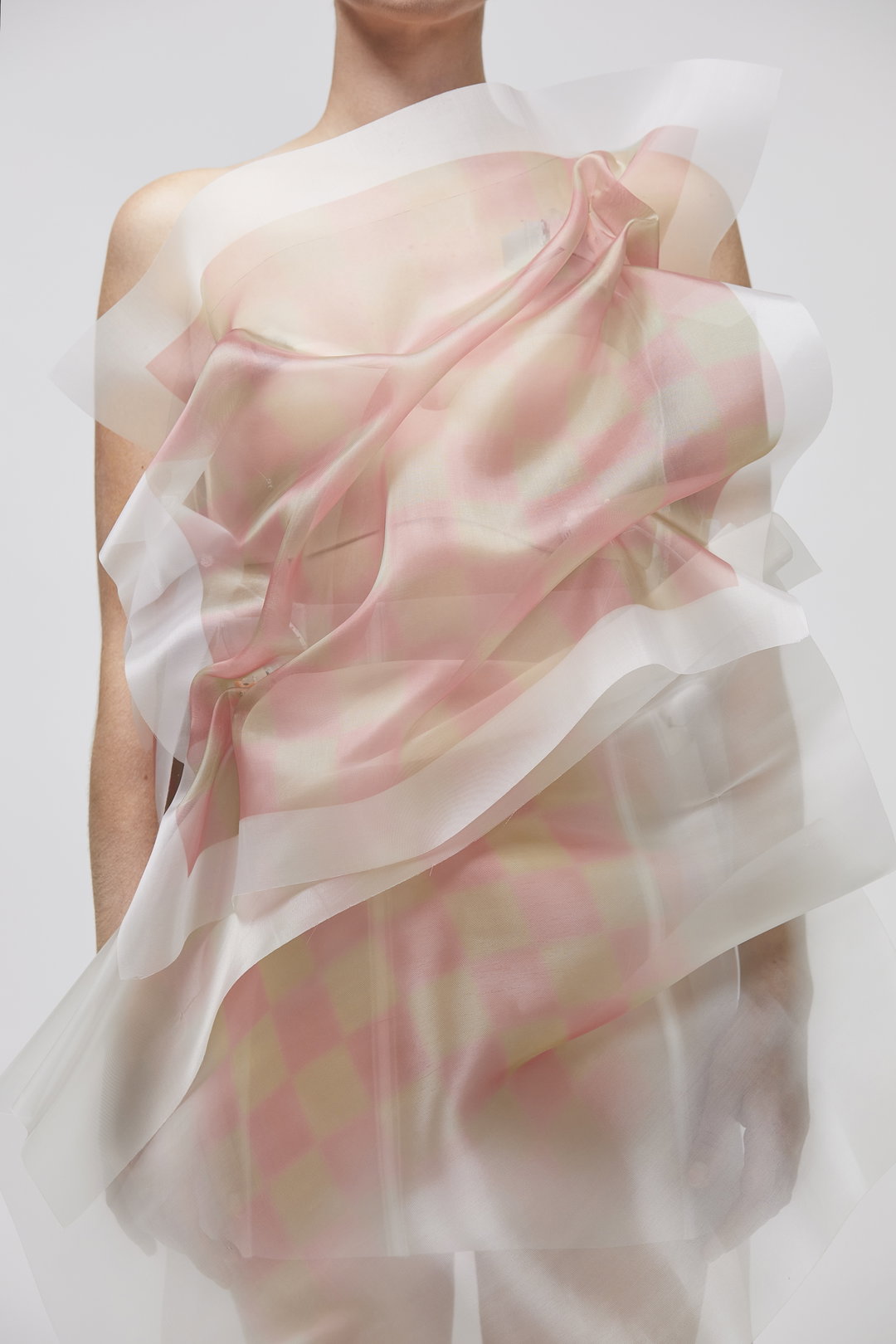 ying-gao-2526-fashion-itsnicethat-5.jpeg
