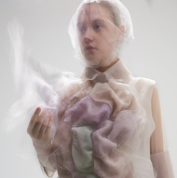ying-gao-flowing-water-standing-time-work-fashion-digital-itsnicethat-05.jpg