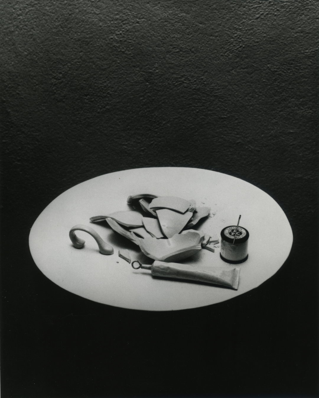 yoko-ono-mend-piece-london-whitechapel-gallery-itsnicethat-03.jpg