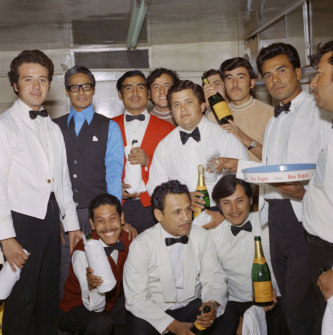yvonne-venegas-archivo-venegas-percevault-photography-itsnicethat-05.jpg
