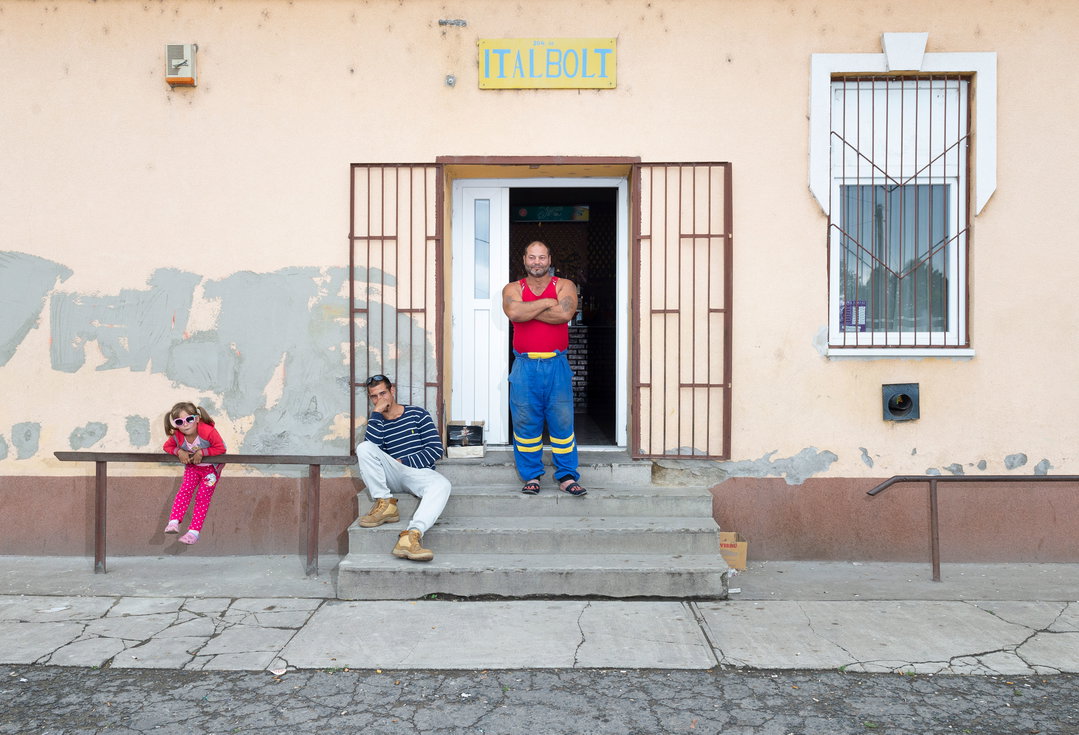 zsofia-sivak-photography-itsnicethat7.jpg